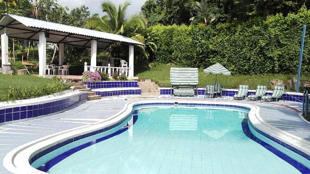 Hotel Campestre El Salitre Villeta Extérieur photo