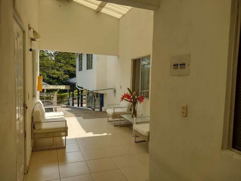 Hotel Campestre El Salitre Villeta Extérieur photo