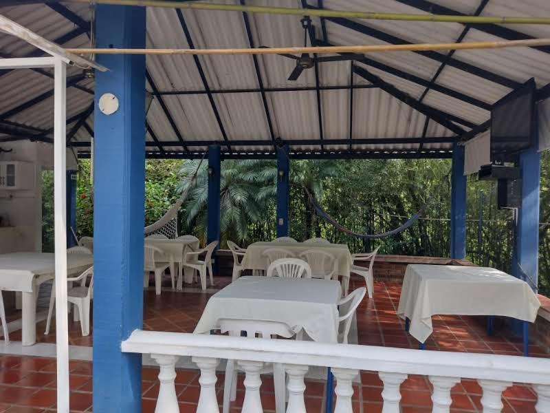 Hotel Campestre El Salitre Villeta Extérieur photo