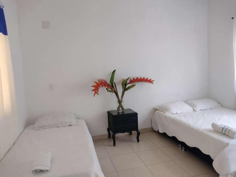 Hotel Campestre El Salitre Villeta Extérieur photo